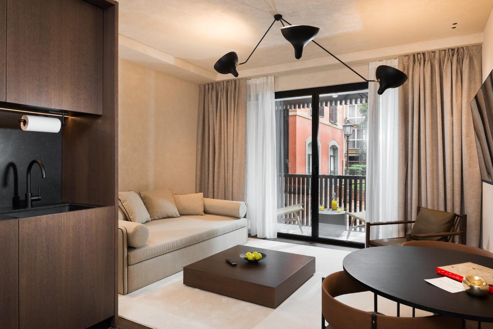 Master Trevi Aparthotel Rom Exteriör bild